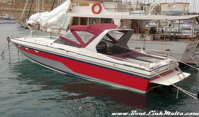 Glastron Top Banana Powerboat